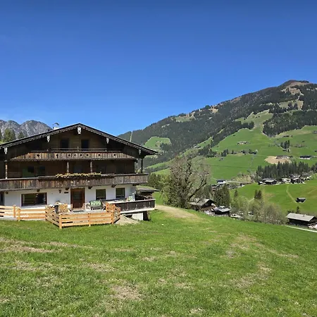 Hacklerhof 1 *
